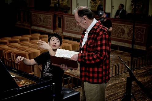 I:临时2015.12.1-2郎朗伦敦音乐会通稿Recording_Images_The_Mozart_Album_Harald Hoffmann 8-61586627_副本.jpg