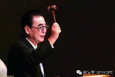 四任总理与反腐：朱镕基曾被称为上海贪官“阎王爷”3